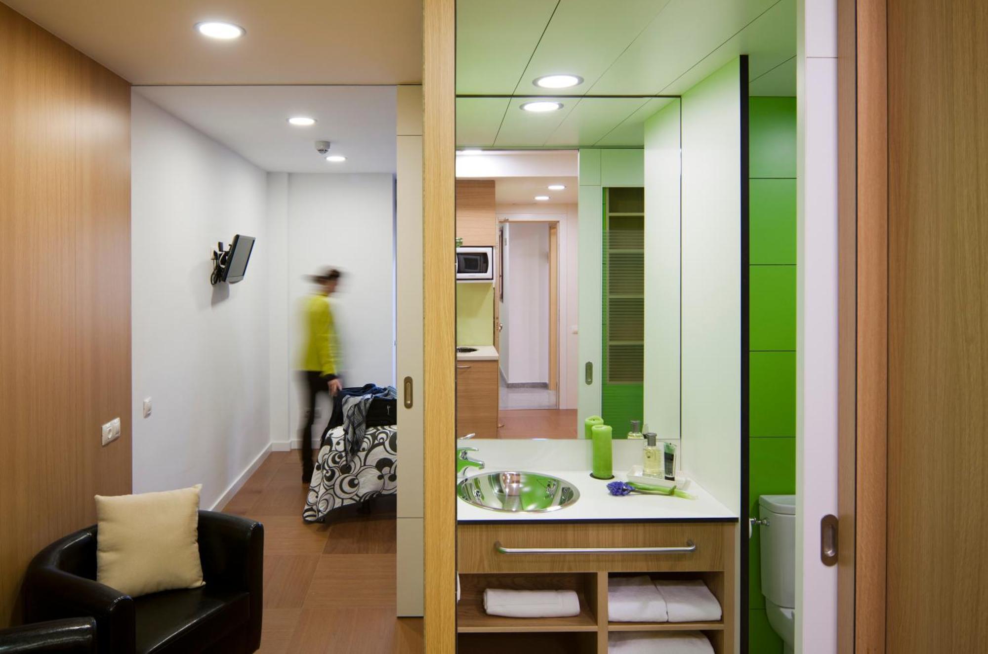 Abarco Apartments Santa Coloma de Gramenet Exterior photo